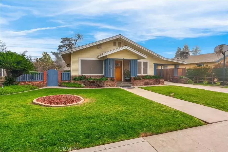 1912 N Vagedes, Fresno, CA 93705 - #2
