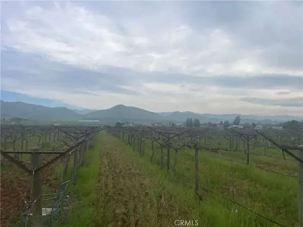 0 E Olive, Porterville, CA 93257