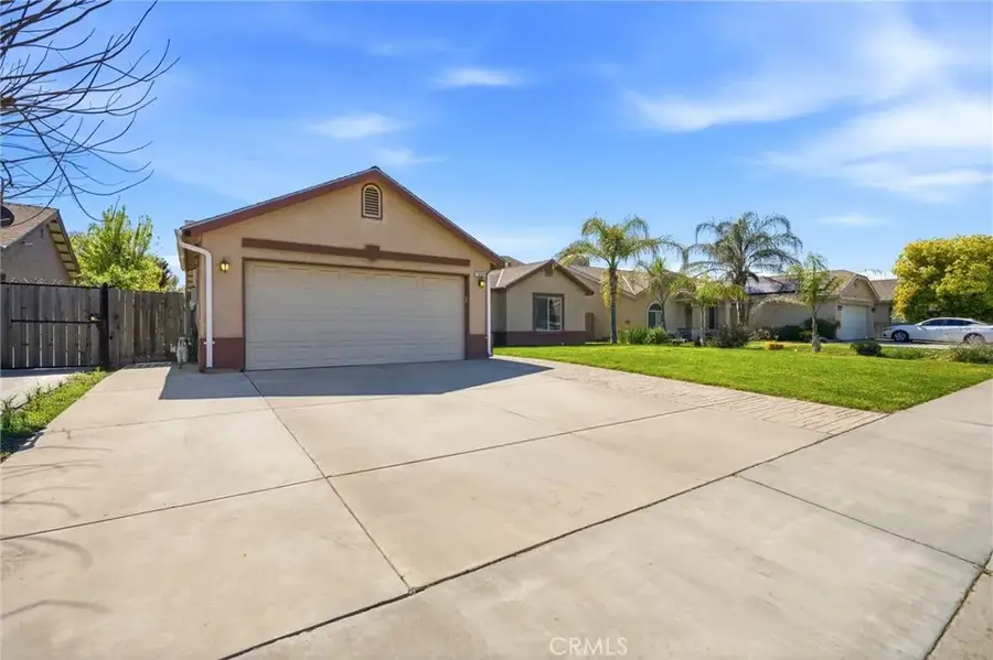 1849 W Spring Crest, Hanford, CA 93230 - #3