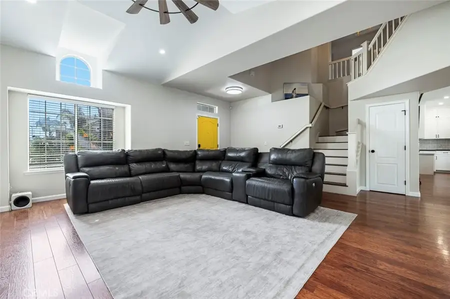 1977 Goshen Avenue, Clovis, CA 93611 - #3