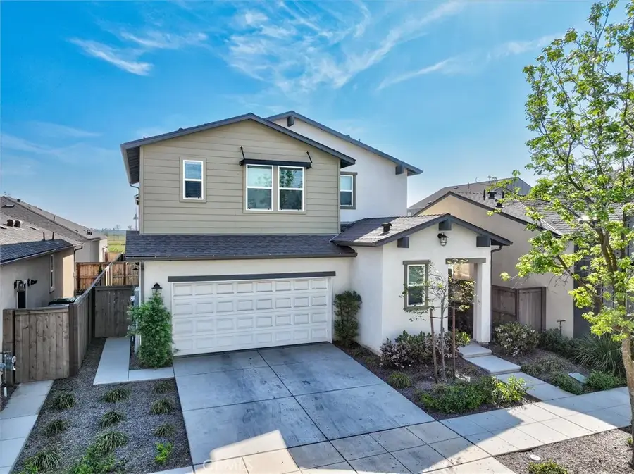 824 Katelyn Avenue, Madera, CA 93636 - #2