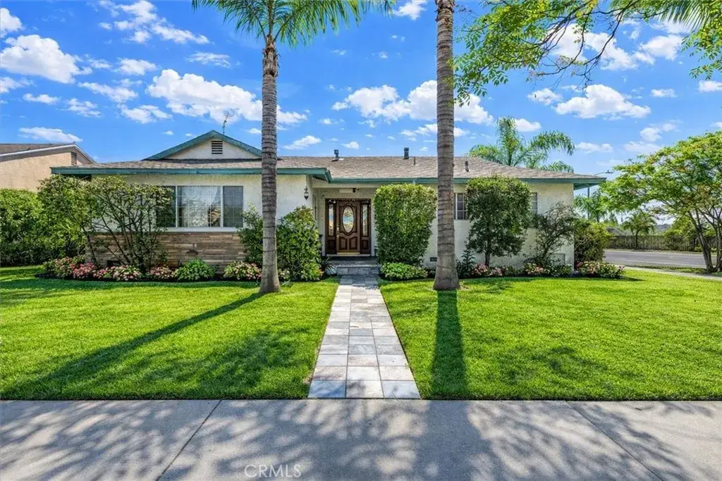 9370 Dorrington, Arleta, CA 91331 - #1