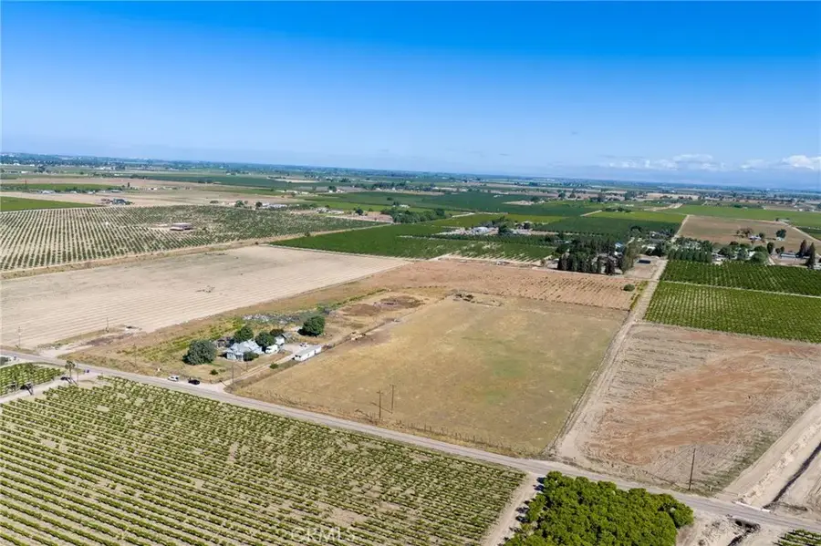 12656 E Nebraska Ave, Selma, CA 93662 - #3