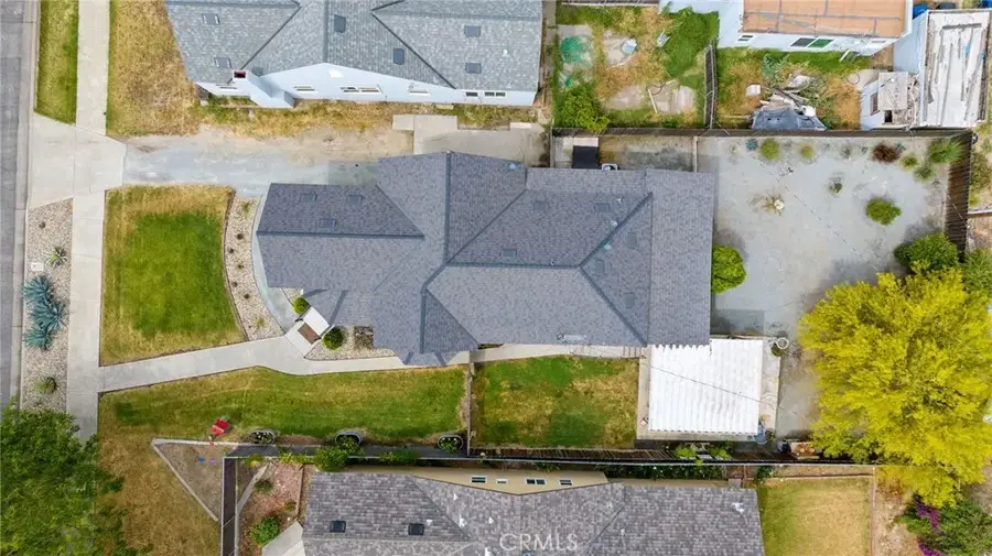124 W Florinda, Hanford, CA 93230 - #2