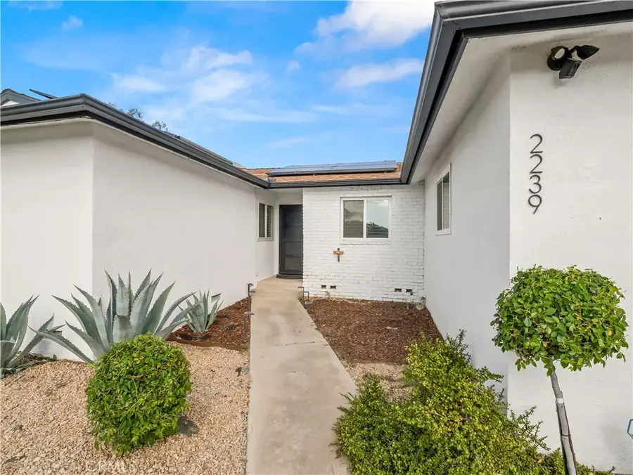 2239 Sunnyside, Clovis, CA 93611 - #2