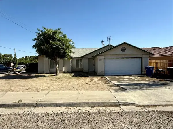 1048 E Yosemite, Avenal, CA 93204