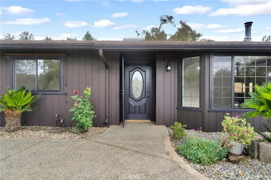 23328 Granite Creek, Clovis, CA 93619 - #3