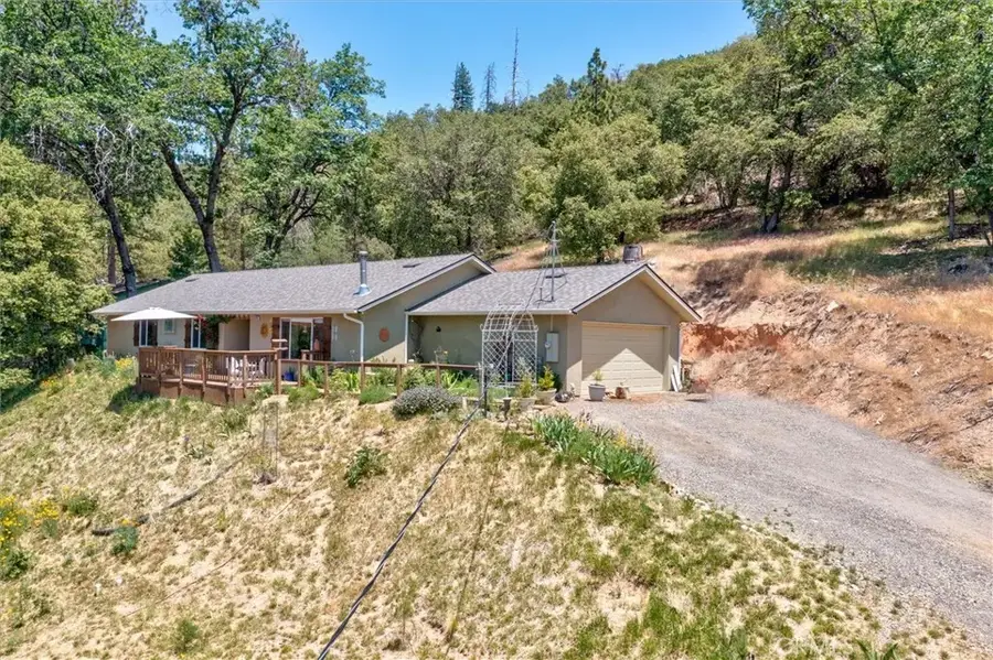 43263 E Sugar Pine Dr, Oakhurst, CA 93644 - #2