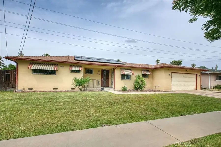 638 W Sussex Way, Fresno, CA 93705 - #2