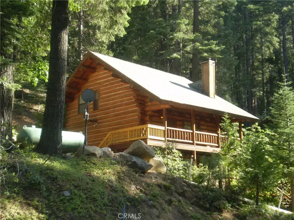 7426 Henness Ridge Road, Yosemite West, CA 95389 - #1