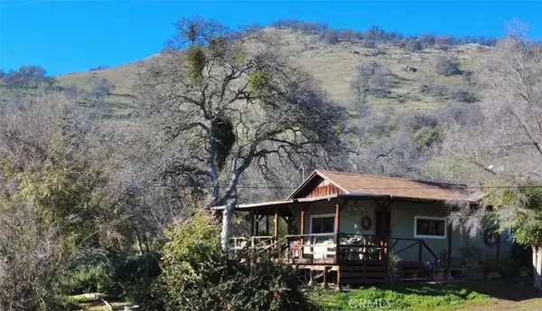 30284 Bear Mountain, Squaw Valley, CA 93675