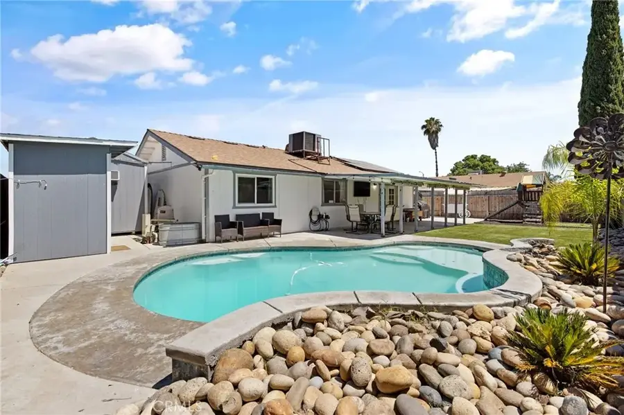 1176 Robin Avenue, Hanford, CA 93230 - #2