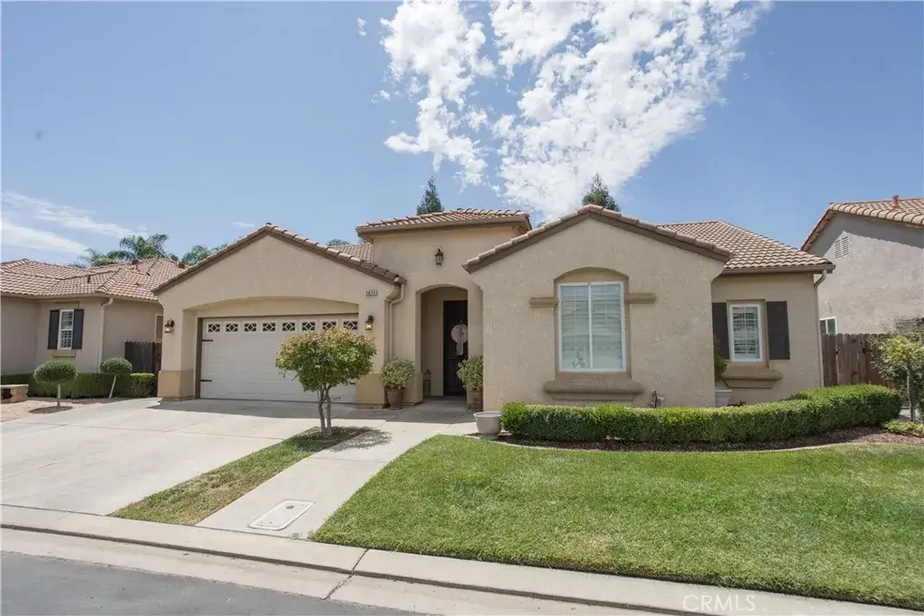 2675 E Rockingham Court, Fresno, CA 93720 - #1