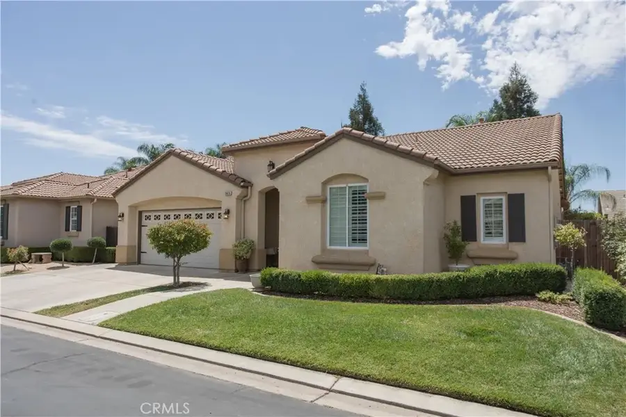 2675 E Rockingham Court, Fresno, CA 93720 - #2