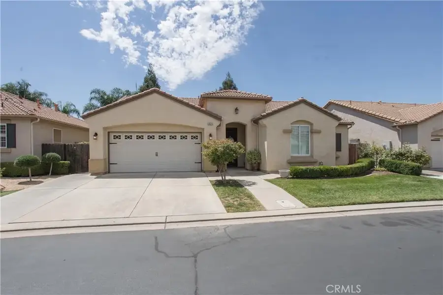 2675 E Rockingham Court, Fresno, CA 93720 - #3