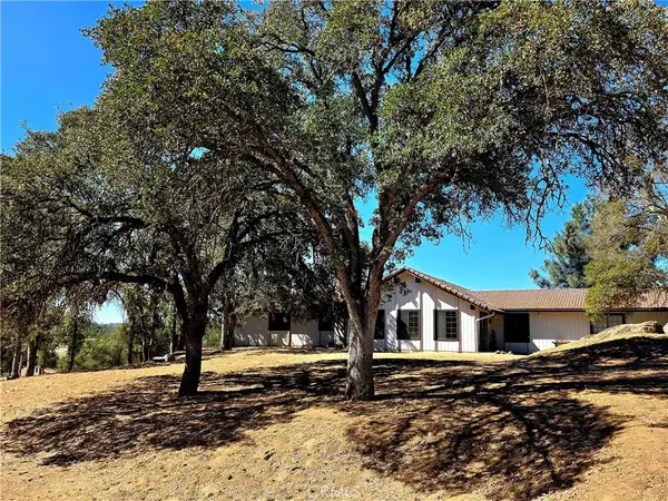 29682 Yosemite Springs Parkway, Coarsegold, CA 93614