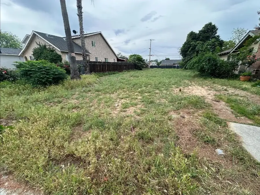 269 W Alluvial, Fresno, CA 93650 - #3