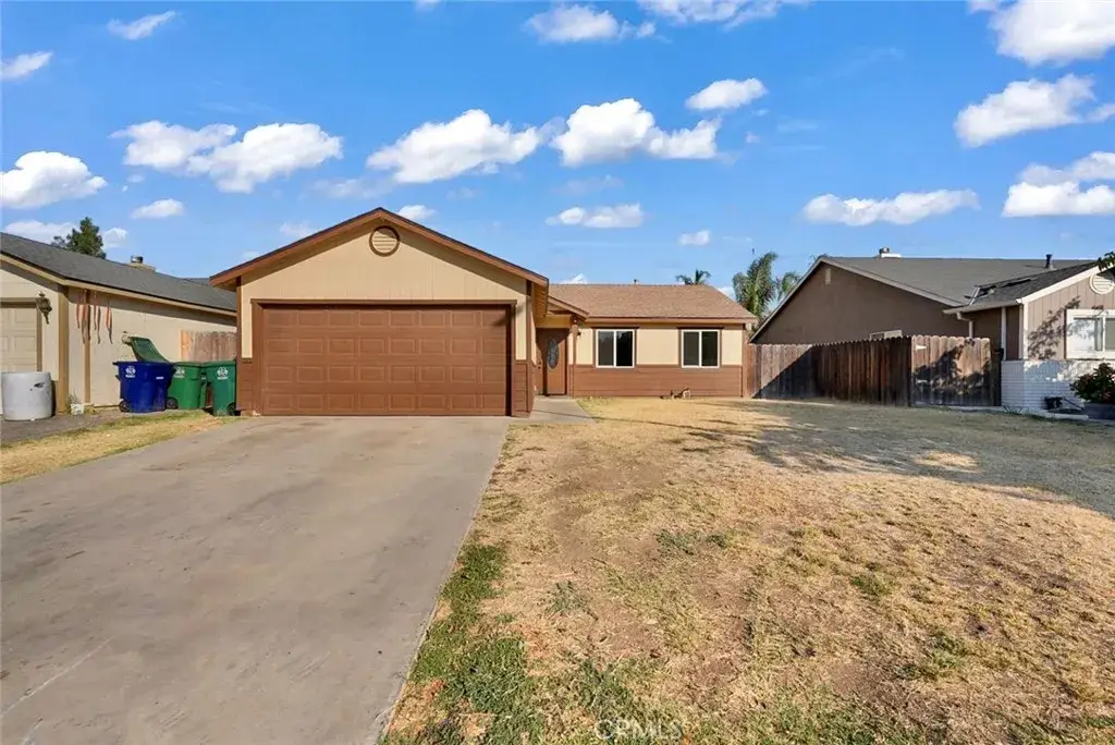 2122 Harrison Court, Chowchilla, CA 93610 - #1