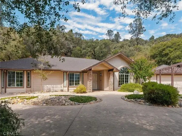 52171 Echo Valley View Court, Oakhurst, CA 93644