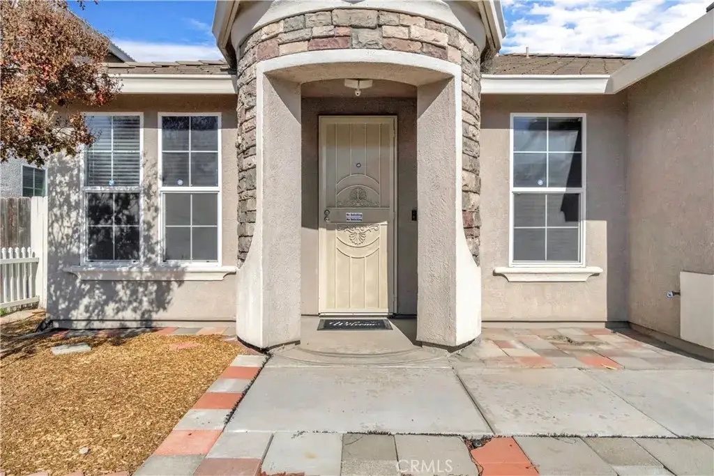 1049 Stanford Avenue, Madera, CA 93637 - #1