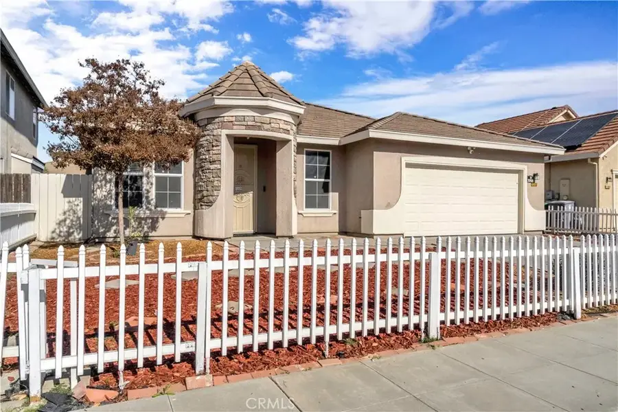1049 Stanford Avenue, Madera, CA 93637 - #2