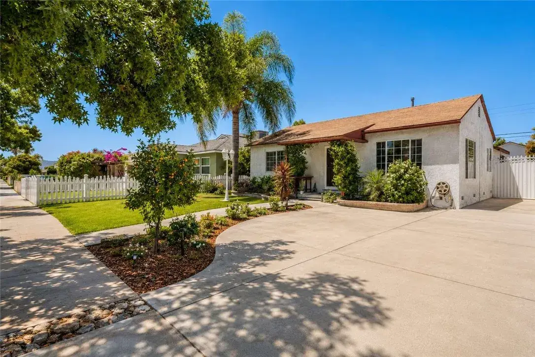 6313 Willowcrest Avenue, North Hollywood, CA 91606 - #1