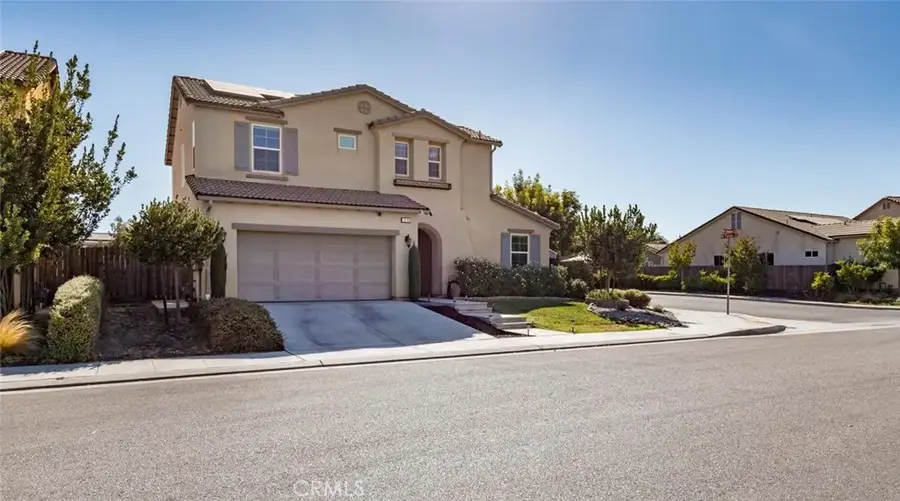 1115 Sanders Avenue, Clovis, CA 93619 - #2