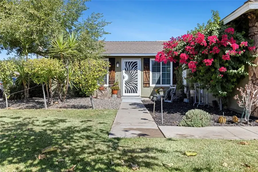 1301 E Kennedy, Madera, CA 93638 - #2