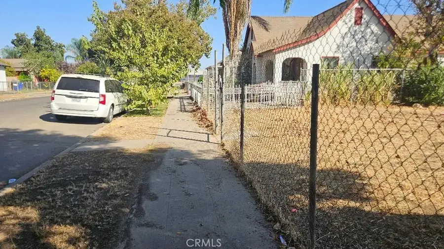 2167 S Rose, Fresno, CA 93706 - #2