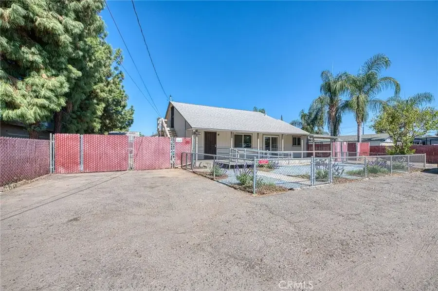 2146 W Dudley, Fresno, CA 93728 - #2