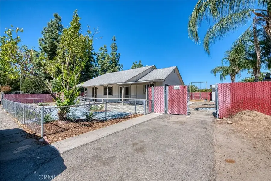 2146 W Dudley, Fresno, CA 93728 - #3