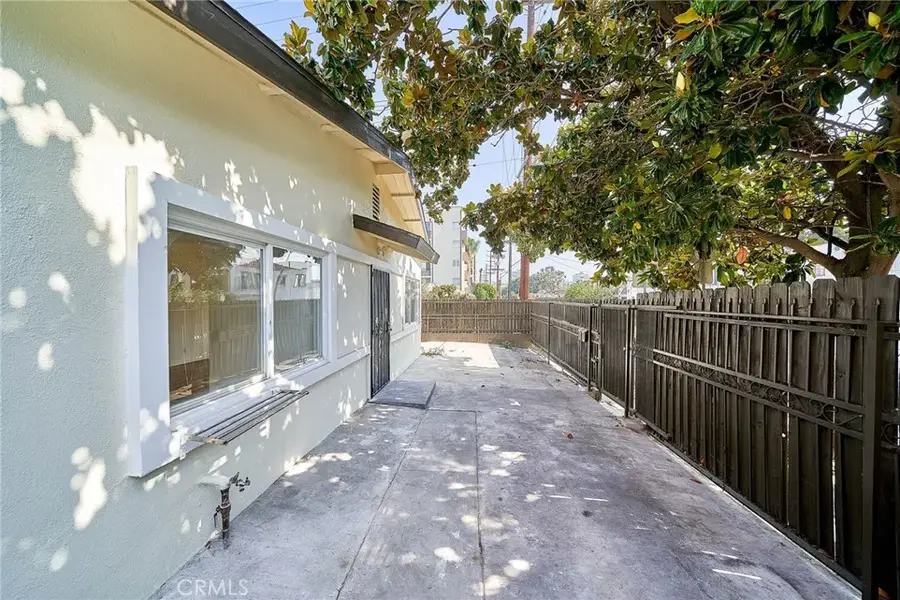 1103 S Hobart Boulevard, Los Angeles, CA 90006 - #3