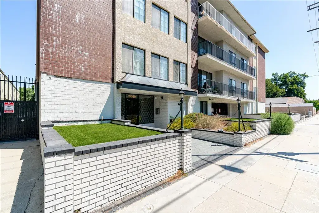 19029 Nordhoff Street #108, Northridge, CA 91324 - Image #1