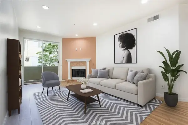 16940 Chatsworth Street #208, Granada Hills, CA 91344