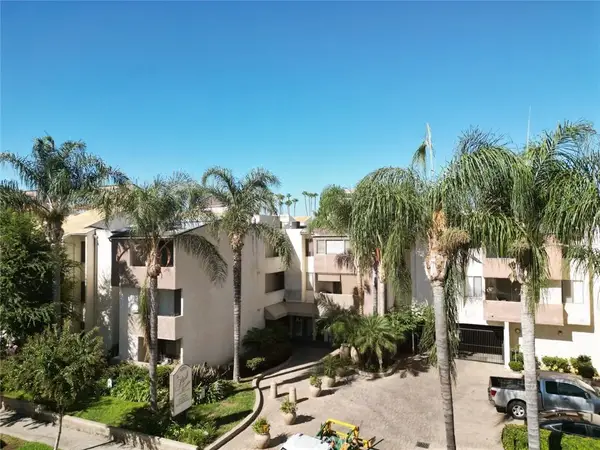 5325 Newcastle Avenue #328, Encino, CA 91316