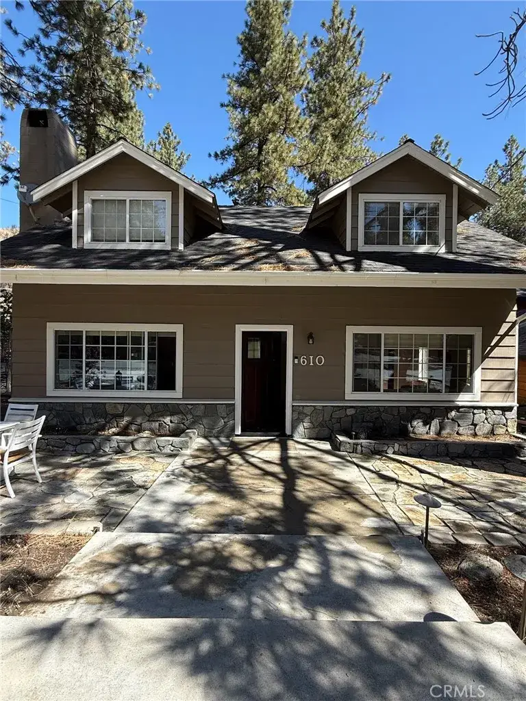 610 Mountain View, Wrightwood, CA 92397 - Image #2