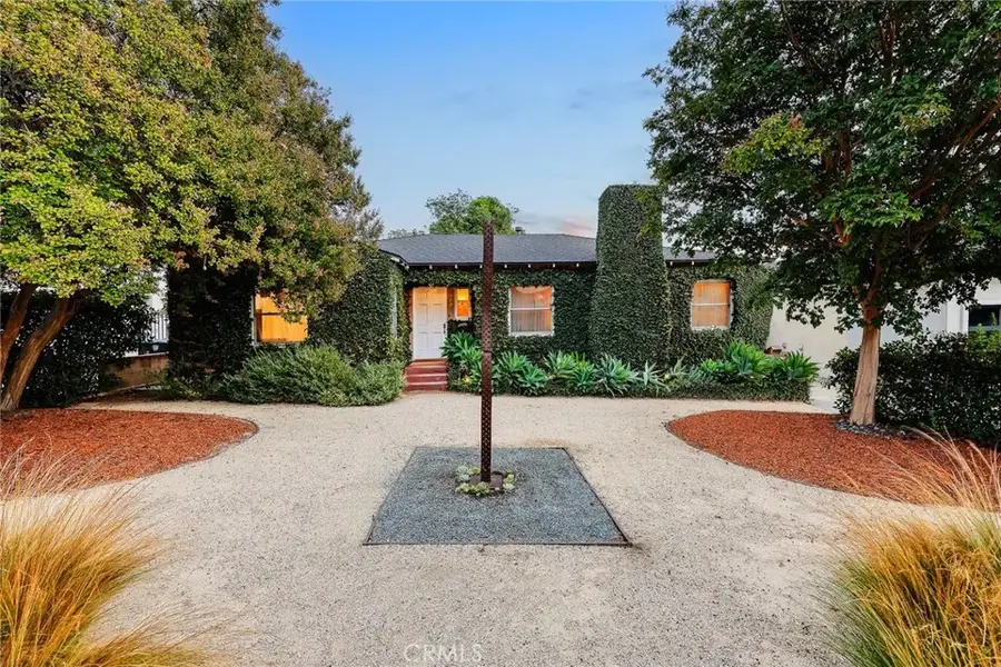 900 E Santa Anita, Burbank, CA 91501 - Image #2