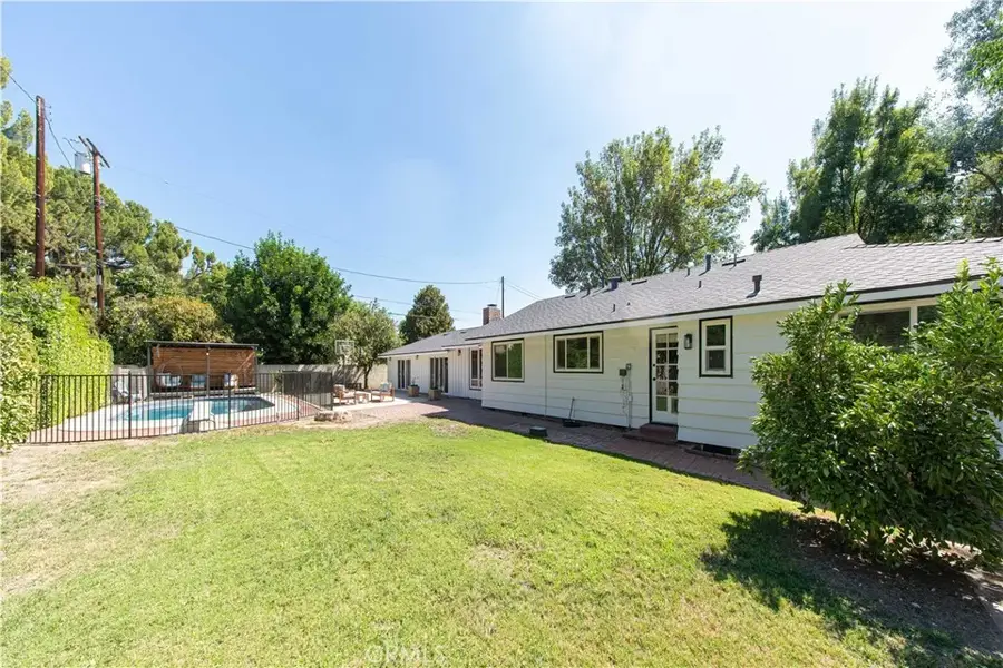 18041 Acre Street, Northridge, CA 91325 - Image #2