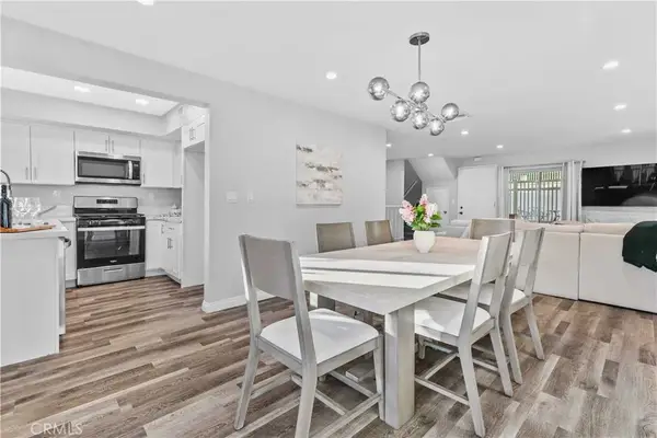 1881 Alpha Road #8, Glendale, CA 91208