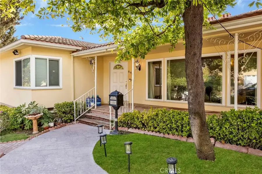 695 Glenmore Boulevard, Glendale, CA 91206 - #3