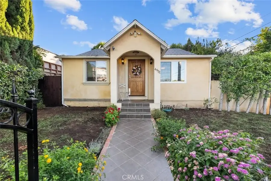 4951 Enfield Avenue, Encino, CA 91316 - Image #2