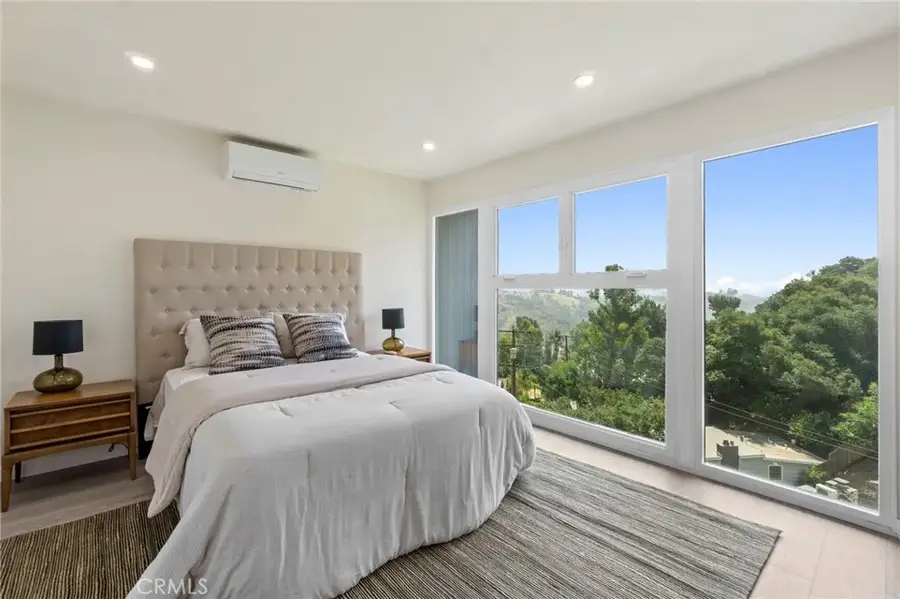 7010 Loyal Trail, Los Angeles, CA 90068 - Image #2