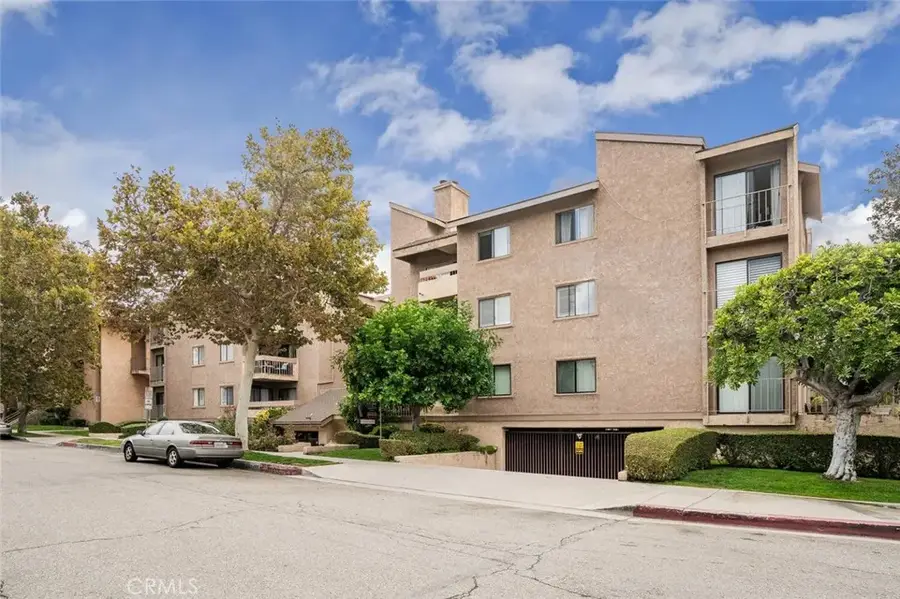 250 W Fairview Avenue #301, Glendale, CA 91202 - #2