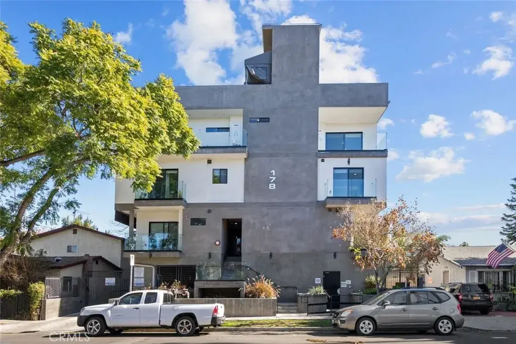 178 Alexandria Avenue, Los Angeles, CA 90004 - #1
