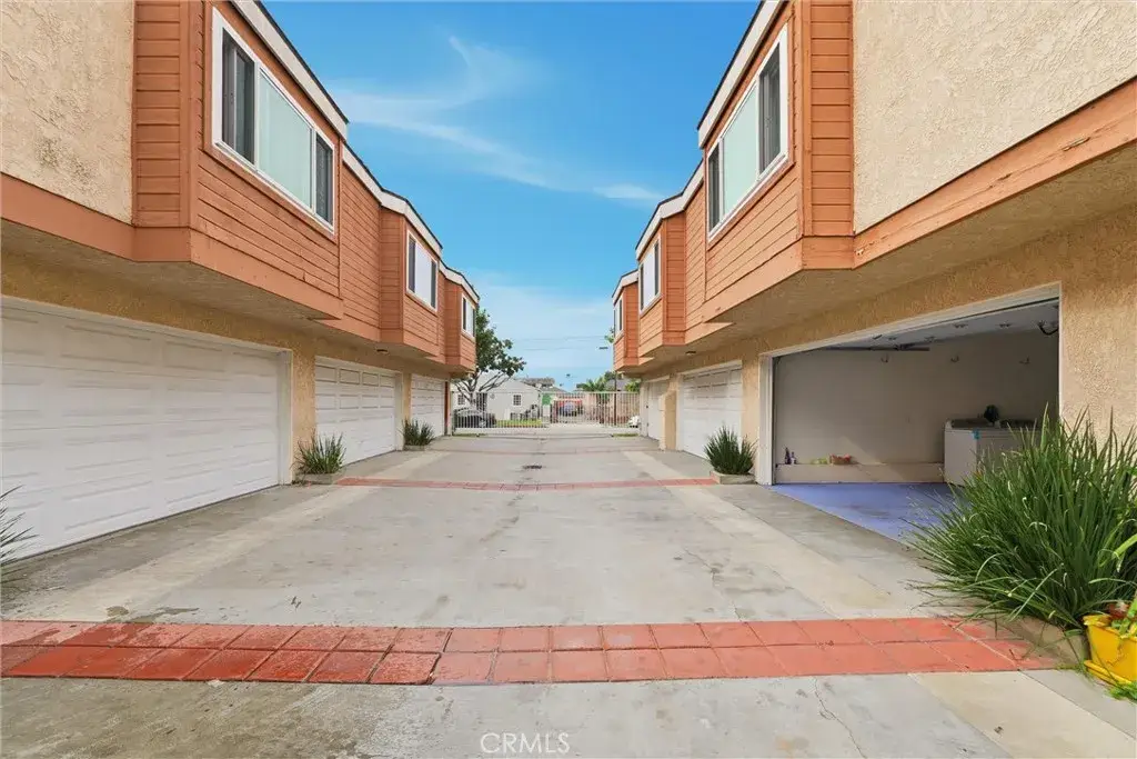 726 S Fir #3, Inglewood, CA 90301 - Image #1