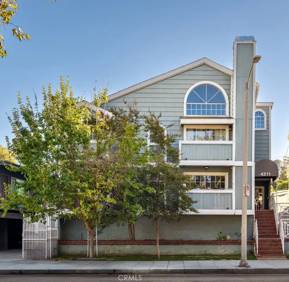 4211 Arch Drive #103, Studio City, CA 91604 - Image #1