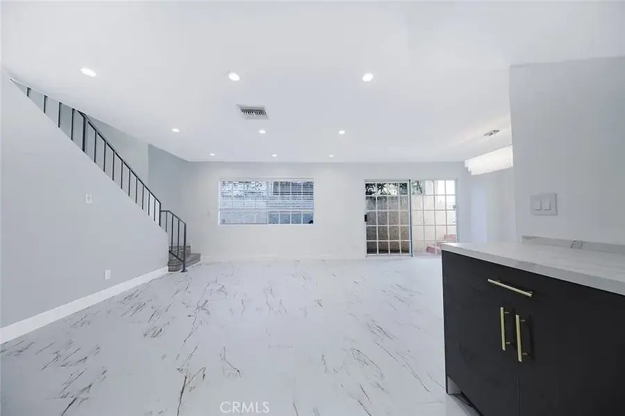 10274 Tujunga Canyon Boulevard #4, Tujunga, CA 91042 - Image #3