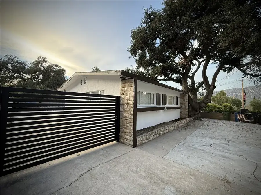 10143 Oro Vista, Sunland, CA 91040 - Image #2