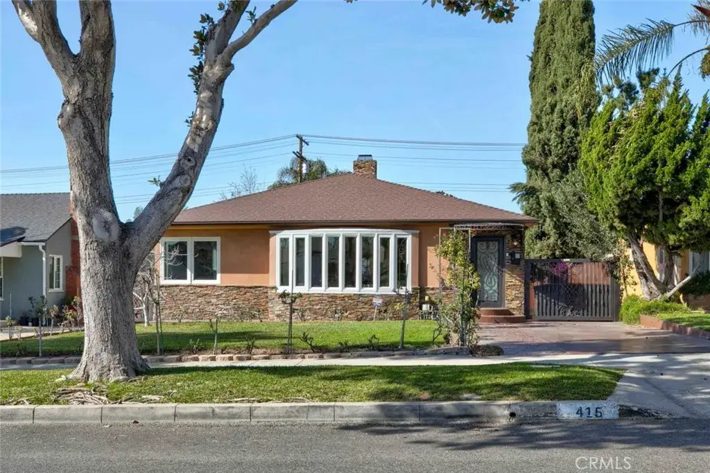 415 Birmingham Road, Burbank, CA 91504 - #1