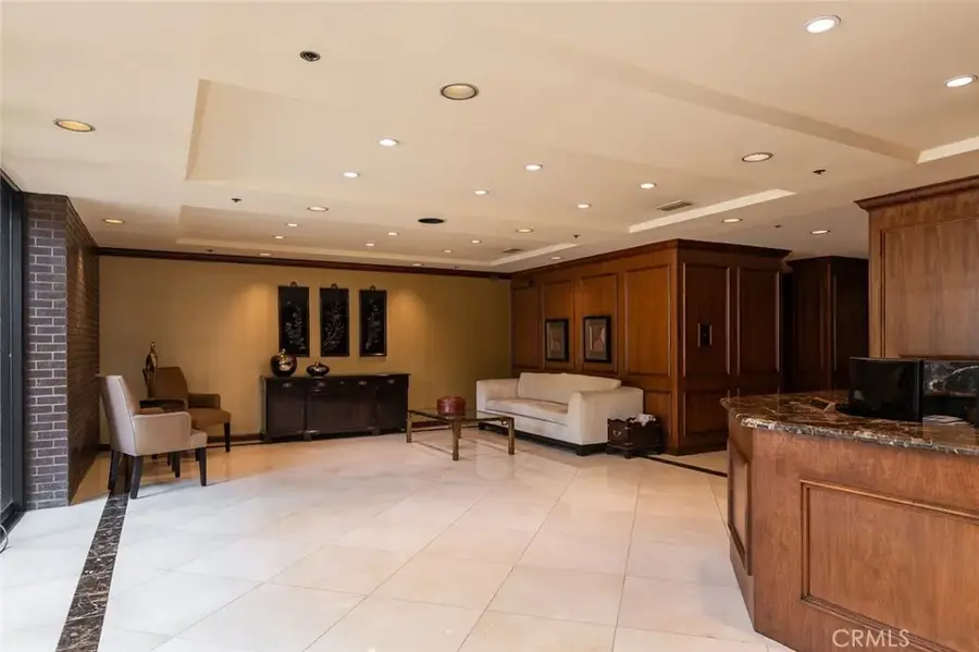 222 Monterey Road #1205, Glendale, CA 91206 - Image #3